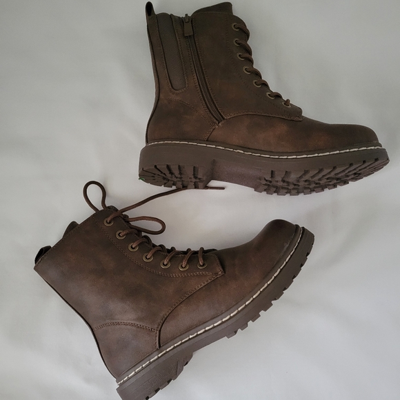 Torrid || (8 Wide) Brown Chunky Combat Boots - Picture 9 of 11